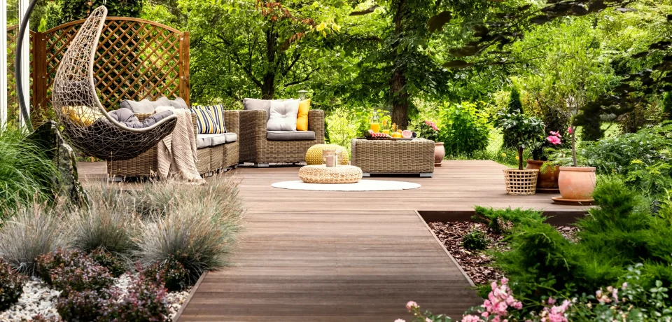 Landscaping Lessons: Avoid These Common Mistakes for a Perfect Outdoor Space